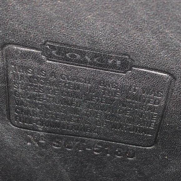 Vintage coach station bag (strap not original) - Picture 3 of 9